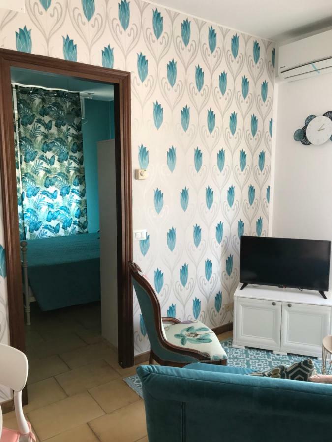 Il Giglio Apartment บอร์ดิเกรา ภายนอก รูปภาพ